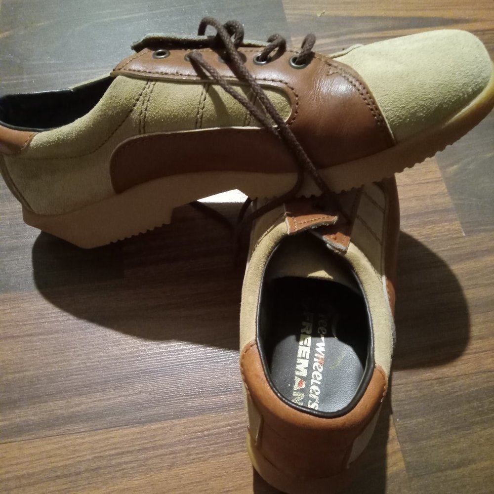 Men's Tan/Brown  Sz 10 Lace Up shoes by Freemen